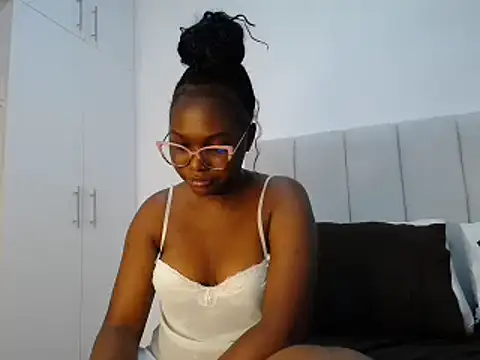 Pretty Liya08 online show from March 2025 02:56:01 PM