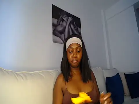 Pretty Liya08 online show from December 2025 10:14:01 AM