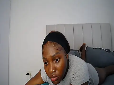 Pretty Liya08 online show from September 2025 12:23:01 PM