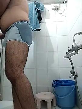 addydaddy579 online show from October 2025 01:21:02 PM