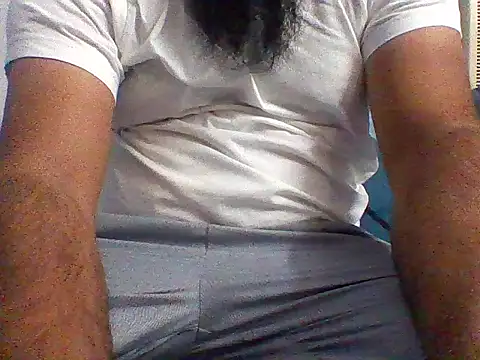 addydaddy579 online show from December 2025 05:34:02 PM