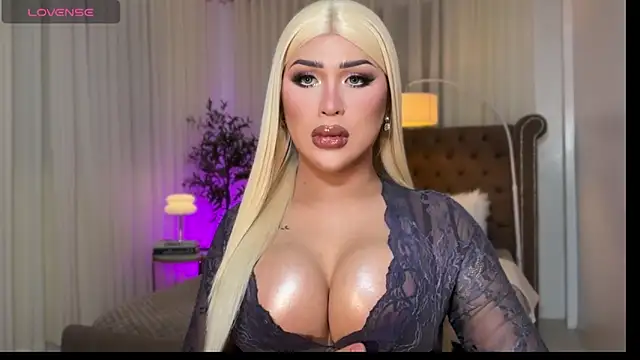 Your Majesty Tyra online show from November 2025 05:11:01 AM