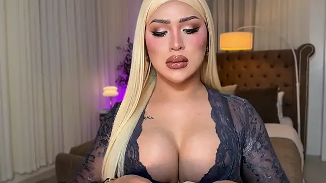 Your Majesty Tyra online show from October 2025 05:39:01 AM