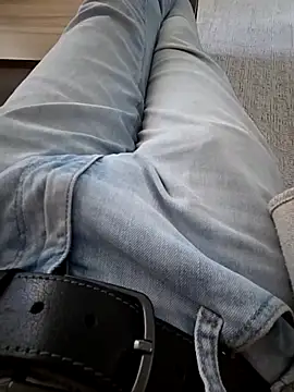 Snapshot of hakanozt chatting on December 2025 12:41:01 PM hakanozt online show from December 2025 12:41:01 PM