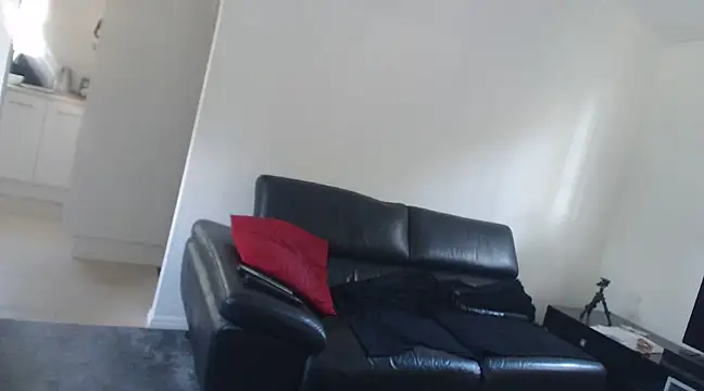 shhhoot73 online show from December 2024 05:42:01 AM