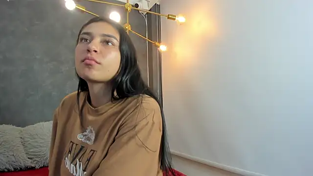 dayra angels online show from October 2025 08:32:02 PM