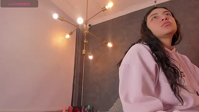 dayra angels online show from July 2026 03:30:01 PM