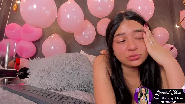 dayra angels online show from February 2026 11:15:02 PM