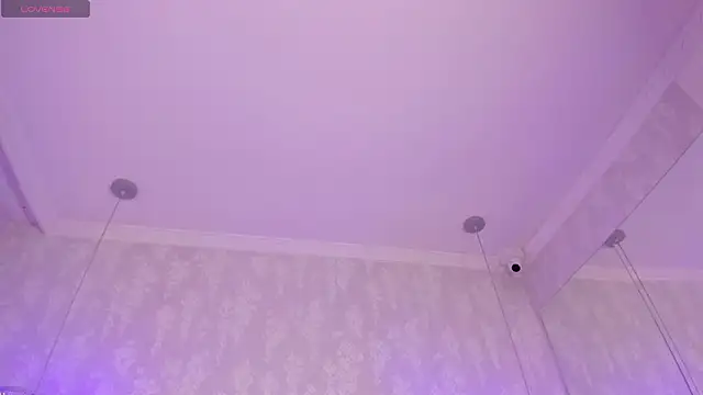 dayra angels online show from February 2026 10:10:02 PM