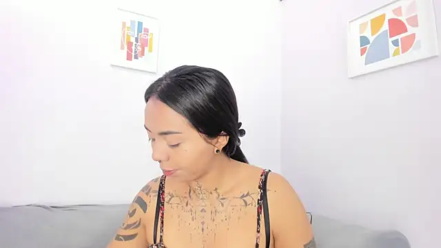 Snapshot of miss_soffi_ chatting on September 2025 12:22:01 PM miss soffi online show from September 2025 12:22:01 PM