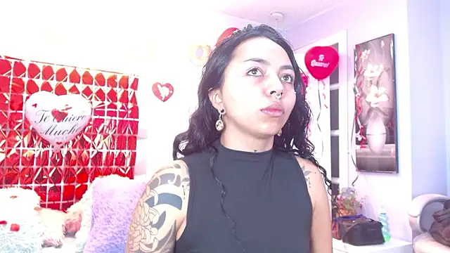 miss soffi  online show from February 2026 12:27:01 PM