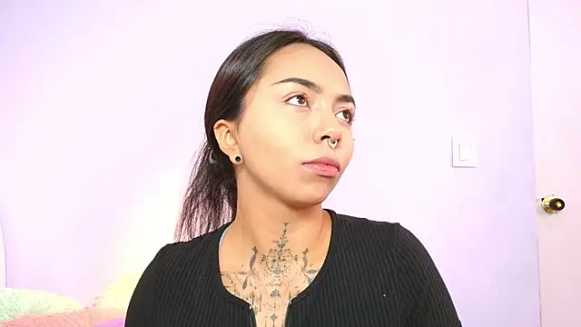 Snapshot of miss_soffi_ chatting on October 2025 12:25:02 PM miss soffi online show from October 2025 12:25:02 PM