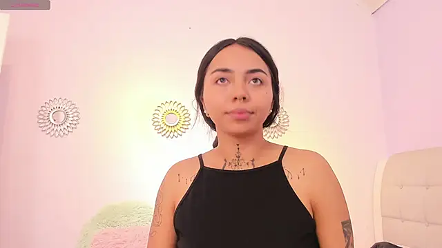 Snapshot of miss_soffi_ chatting on January 2025 12:27:02 PM miss soffi online show from January 2025 12:27:02 PM