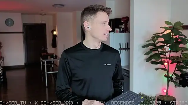 Snapshot of seb_tv chatting on December 2025 08:26:01 PM seb tv online show from December 2025 08:26:01 PM