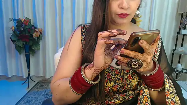 mahimagicdoll DESI online show from February 2025 02:04:02 AM