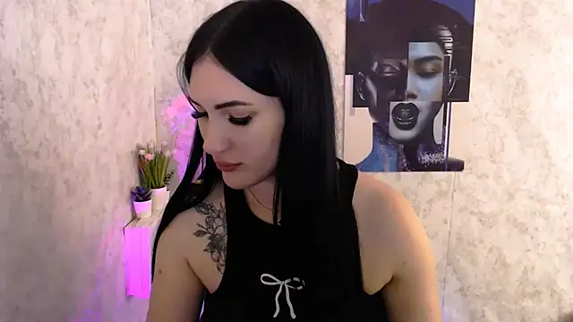Snapshot of MisssShy_ chatting on September 2025 06:59:01 PM MisssShy online show from September 2025 06:59:01 PM