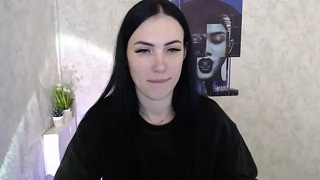 Snapshot of MisssShy_ chatting on October 2025 04:30:02 PM MisssShy online show from October 2025 04:30:02 PM