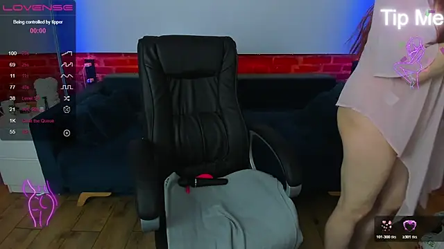 Kamilla Hot online show from March 2026 06:59:02 PM