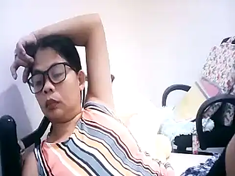 pinay milfxx online show from November 2025 04:35:02 AM