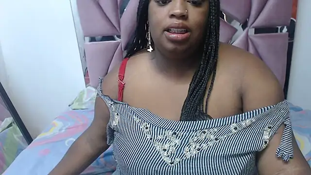 morenahott1 online show from October 2025 12:07:01 PM
