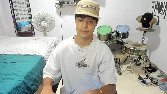 Zack falcon online show from February 2026 08:42:01 PM