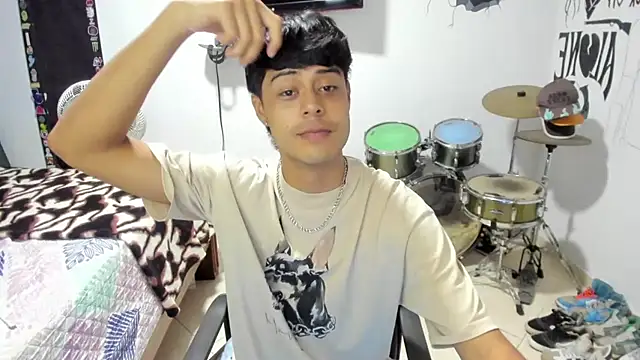 Zack falcon online show from October 2025 03:43:01 AM