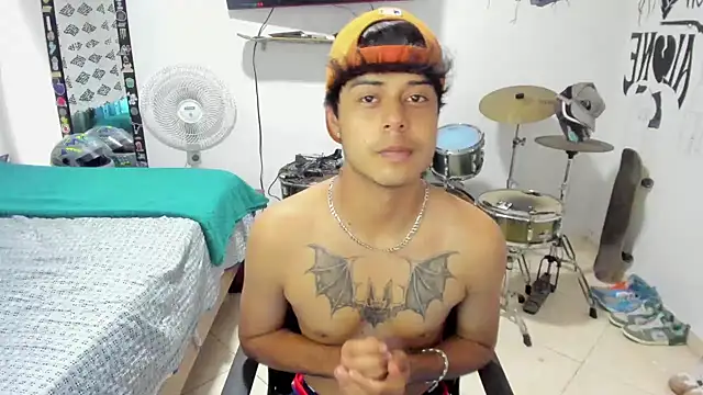 Zack falcon online show from February 2025 09:10:01 PM