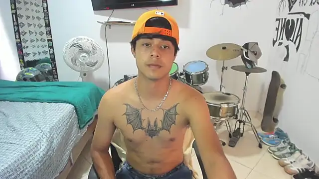 Zack falcon online show from February 2025 07:32:02 PM