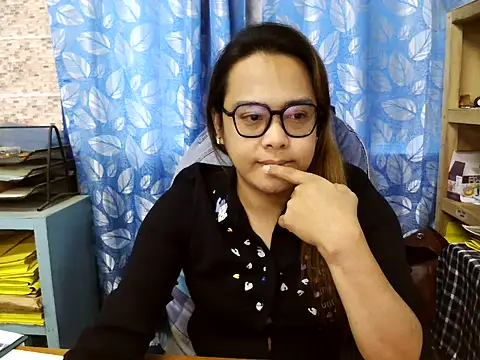Snapshot of Your_PrettyGirlxxx chatting on June 2026 12:49:01 AM Your PrettyGirlxxx online show from June 2026 12:49:01 AM