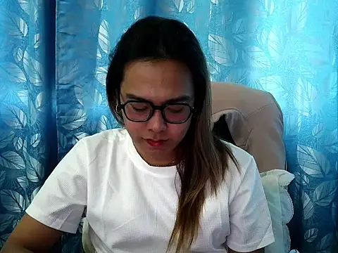 Your PrettyGirlxxx online show from November 2025 06:17:02 AM