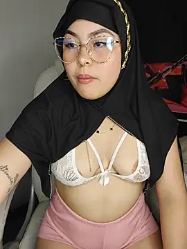 Hana    online show from March 2026 11:27:01 PM