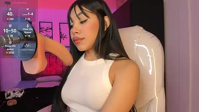 Olivia ds online show from March 2025 04:30:02 AM
