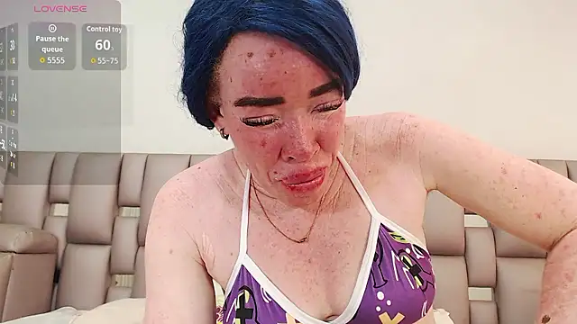 Kittywhiteass online show from January 2026 10:24:01 PM