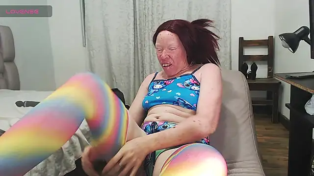 Kittywhiteass online show from July 2026 03:48:01 AM