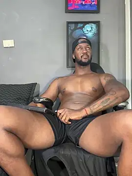 blackdrey18 online show from February 2025 04:49:02 PM