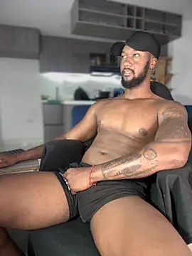 blackdrey18 online show from October 2025 02:28:02 PM