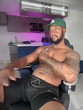 blackdrey18 online show from October 2025 02:07:02 PM