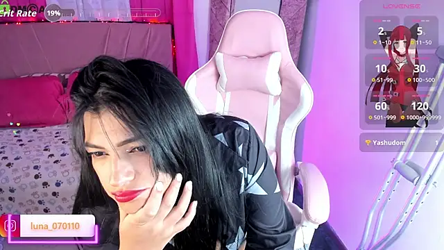 Julia 7 online show from March 2026 03:08:02 AM