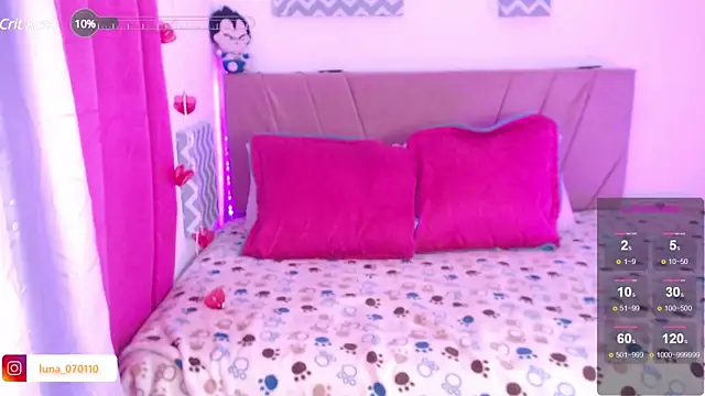 Julia 7 online show from March 2025 04:20:02 AM