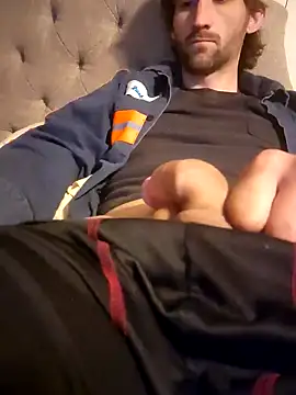 lewis7869 online show from March 2025 11:29:02 AM