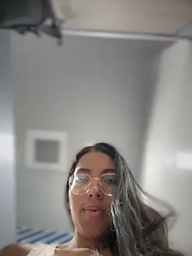 SheenaBrooke online show from April 2026 04:05:02 AM