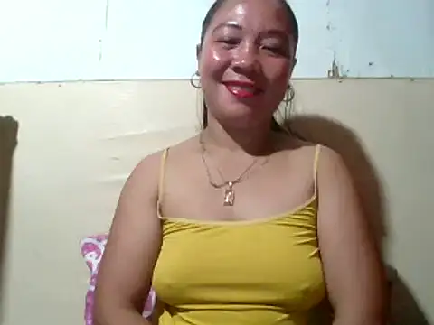 Snapshot of HungryPussypinayX chatting on December 2024 07:00:02 PM HungryPussypinayX online show from December 2024 07:00:02 PM
