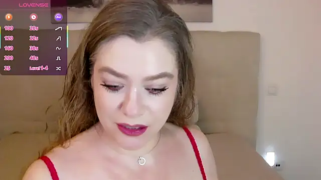 Snapshot of PetersEmily chatting on December 2025 01:10:01 PM PetersEmily online show from December 2025 01:10:01 PM