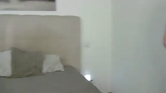 Snapshot of PetersEmily chatting on March 2025 12:43:01 AM PetersEmily online show from March 2025 12:43:01 AM