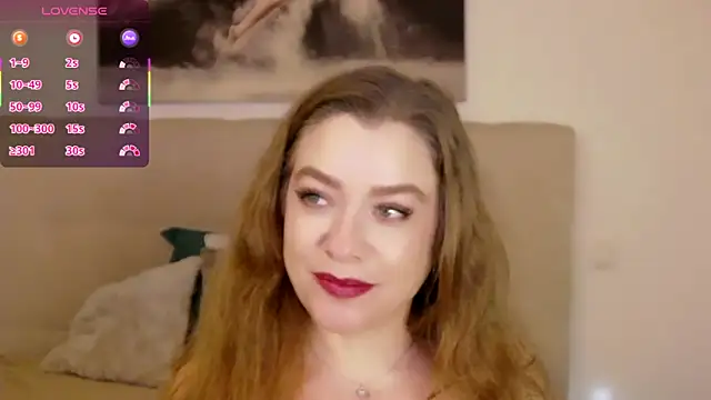 Snapshot of PetersEmily chatting on November 2025 11:08:02 PM PetersEmily online show from November 2025 11:08:02 PM