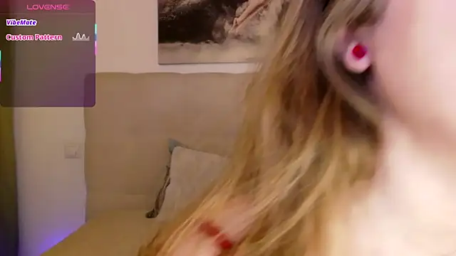 PetersEmily online show from March 2026 10:11:01 PM