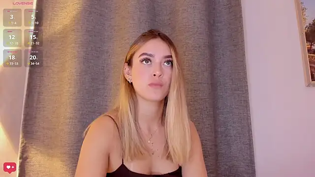 Assh lee  online show from October 2025 12:50:01 PM