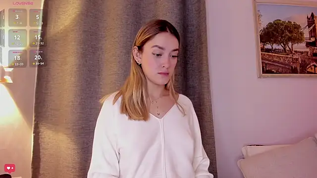 Assh lee  online show from October 2025 01:21:02 PM