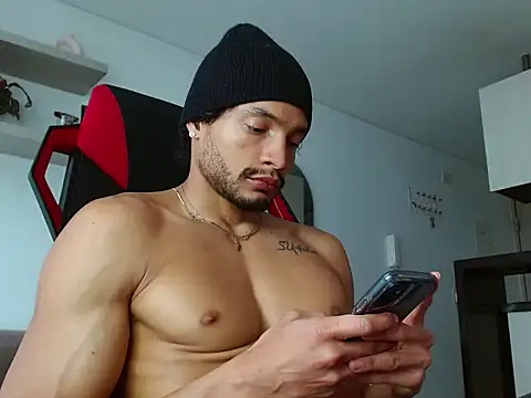 Robyn Miller online show from October 2025 09:50:02 PM