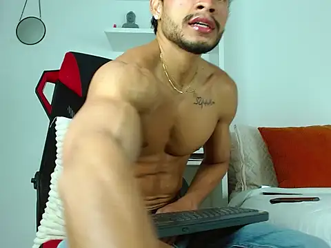 Robyn Miller online show from October 2025 11:17:02 PM